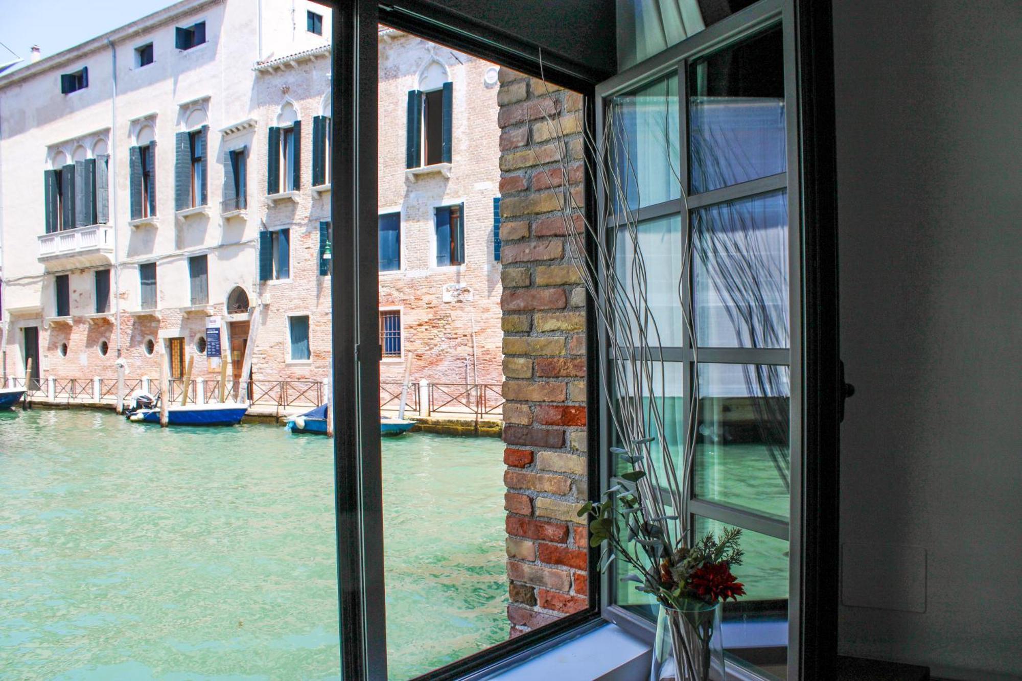 Al Canal Regio - Guest House Venedig Exterior foto